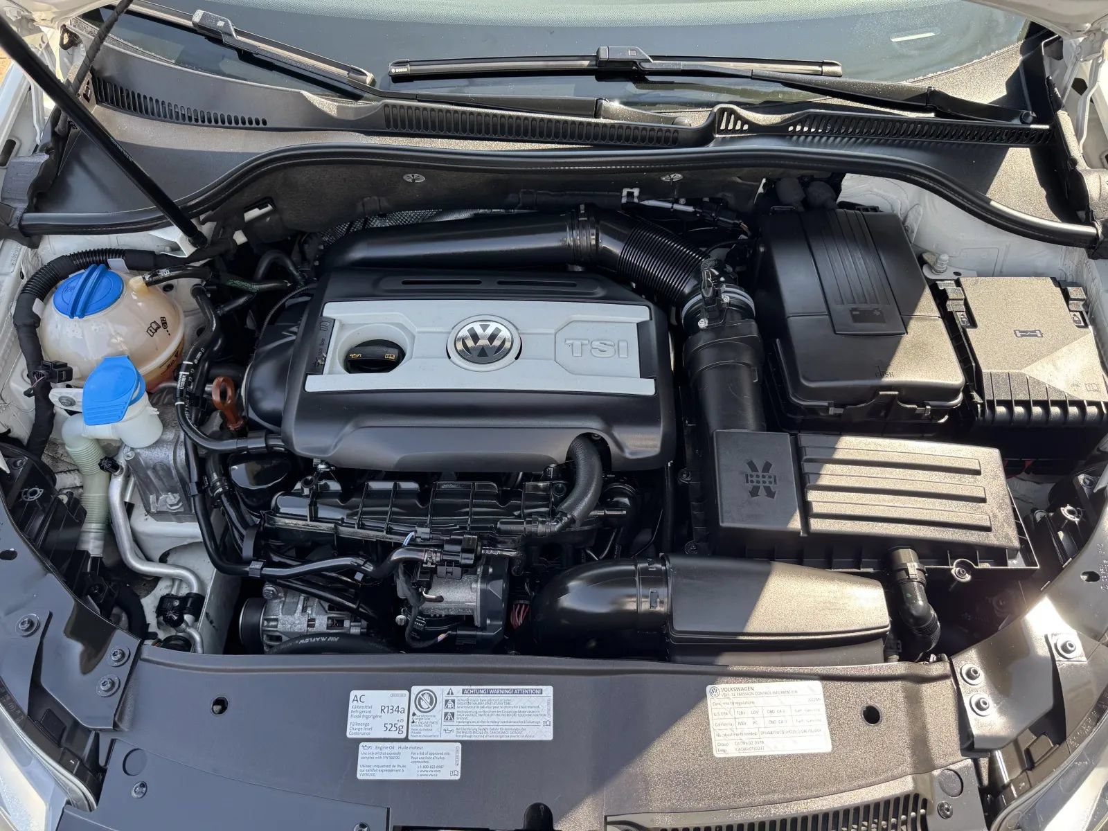Used 2012 Volkswagen GTI Autobahn FWD image 31