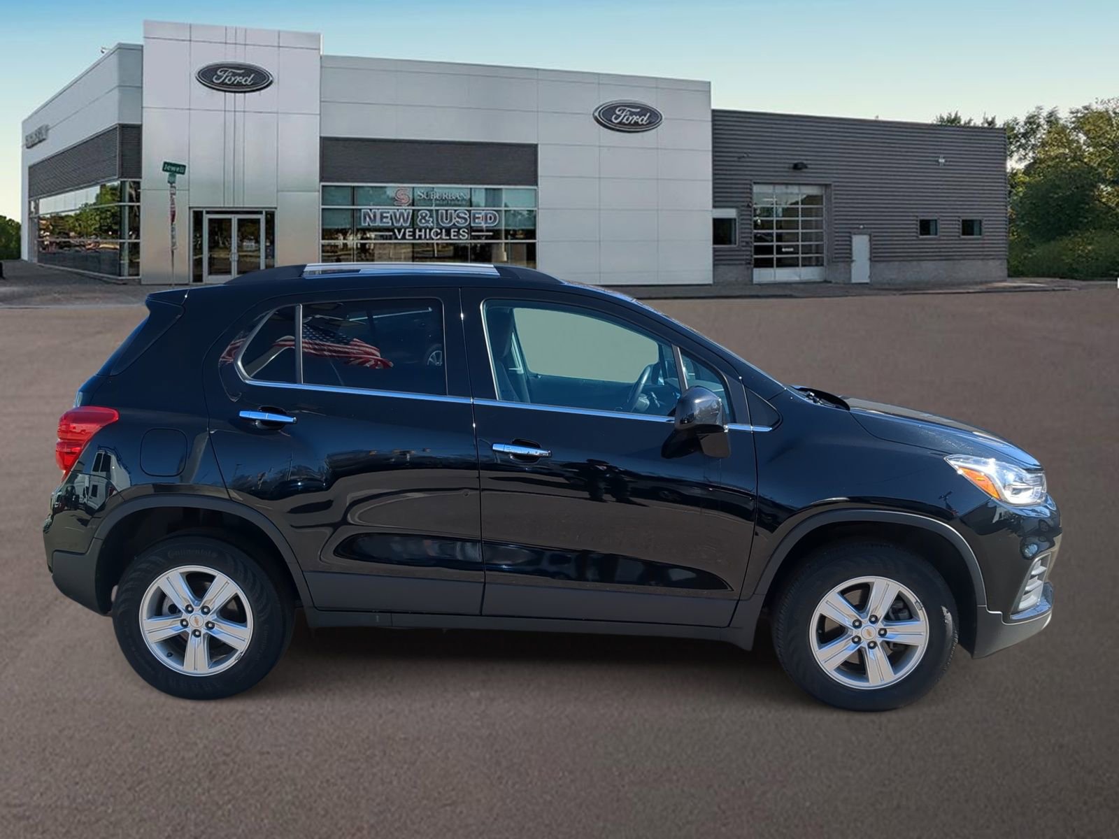 Used 2019 Chevrolet Trax LT w/ LT Convenience Package image 12