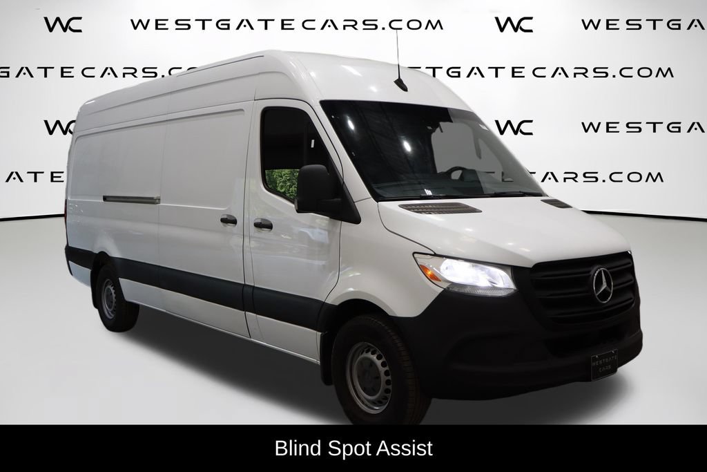 Used 2021 Mercedes-Benz Sprinter 2500 w/ Driver Convenience Package image 4