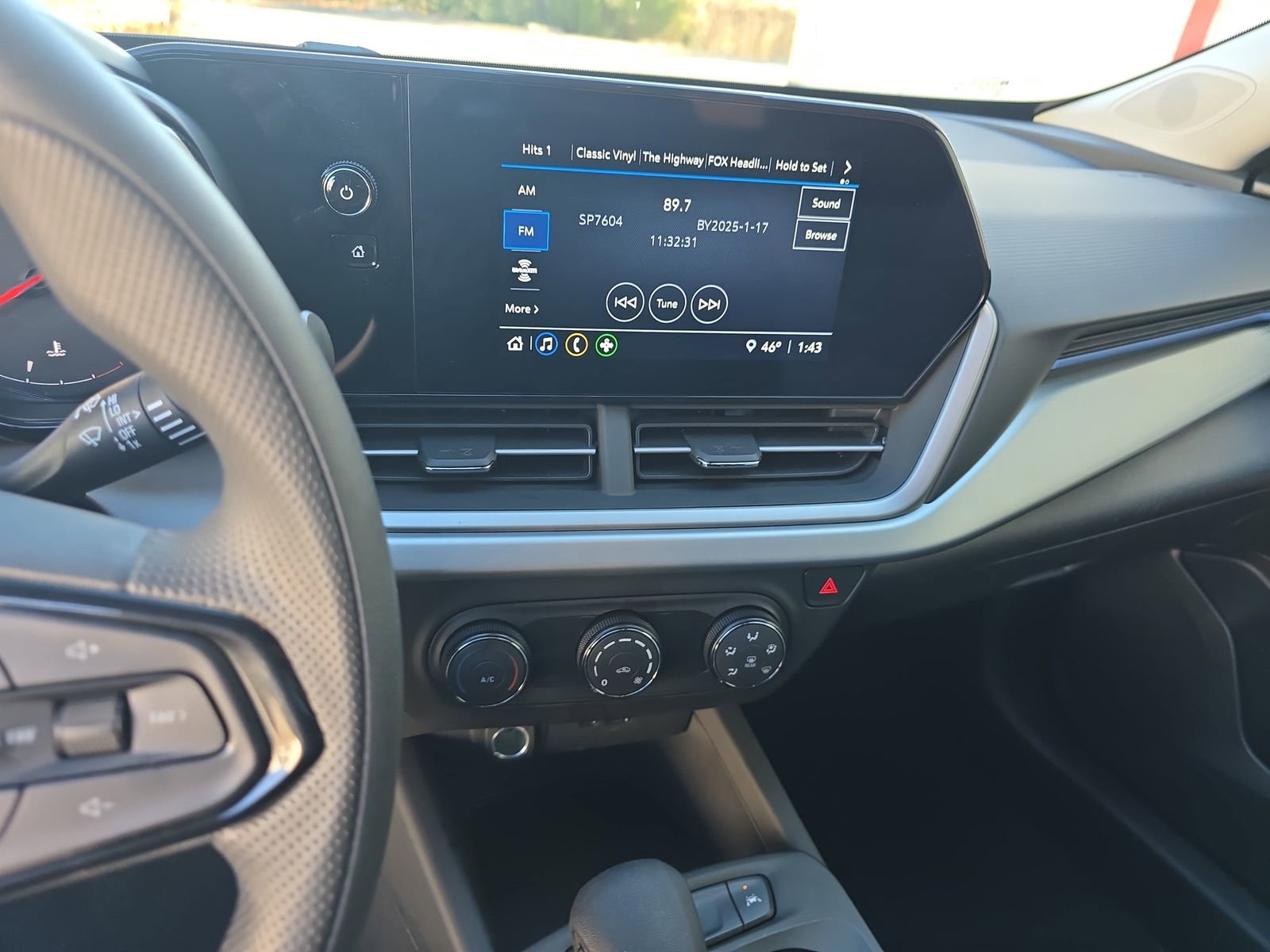 Used 2025 Chevrolet Trax LS w/ Driver Confidence Package image 25