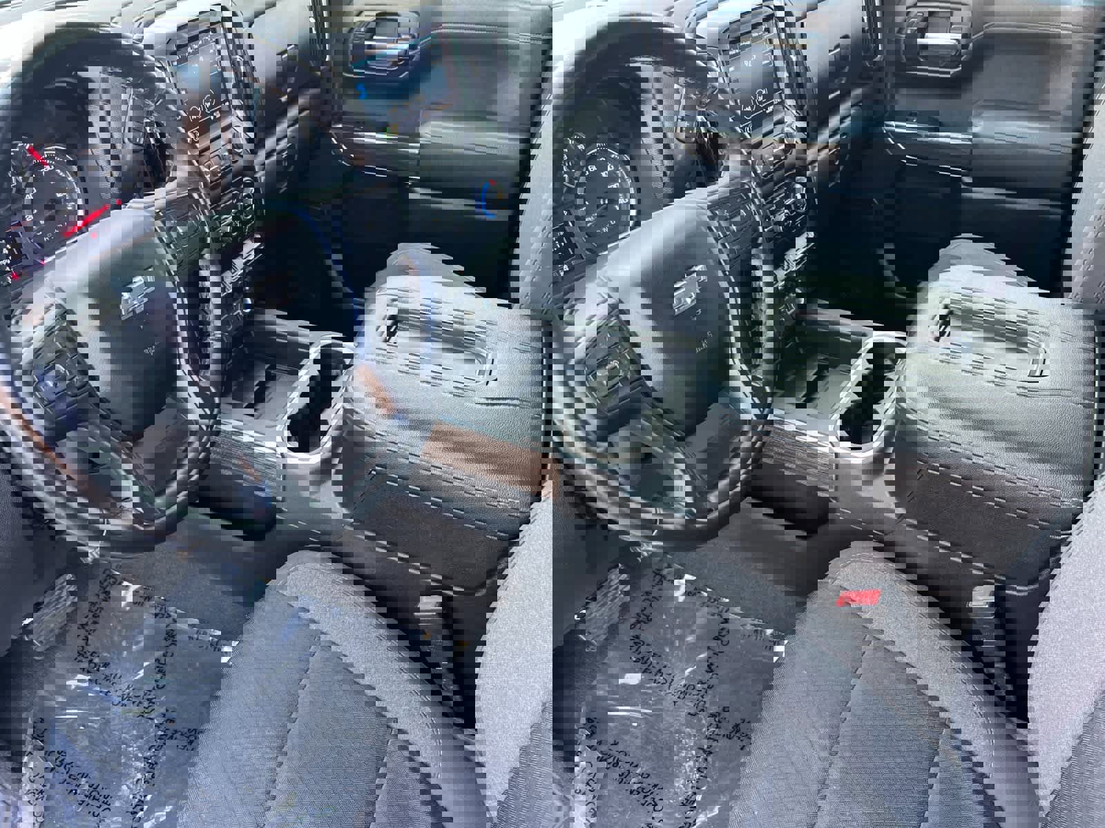 Used 2021 Chevrolet Silverado 1500 LT Trail Boss image 12