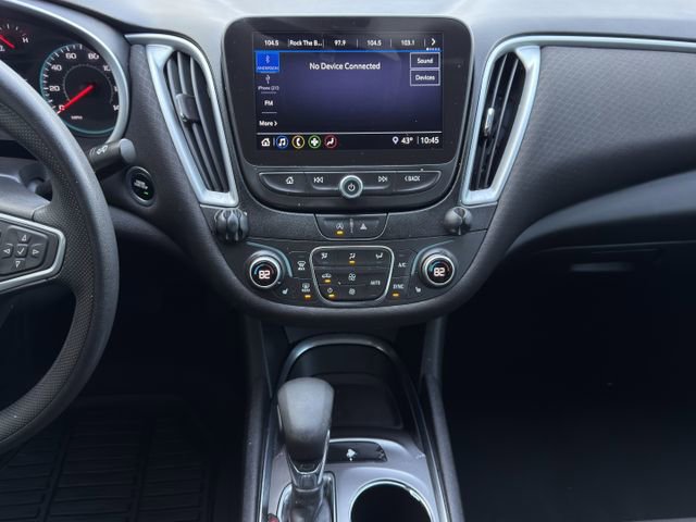 Used 2022 Chevrolet Malibu LT image 14
