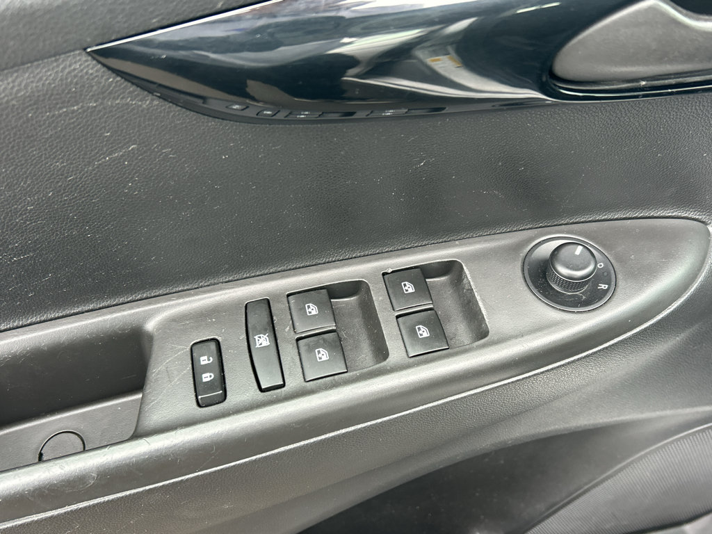 Used 2021 Chevrolet Spark LT FWD image 12