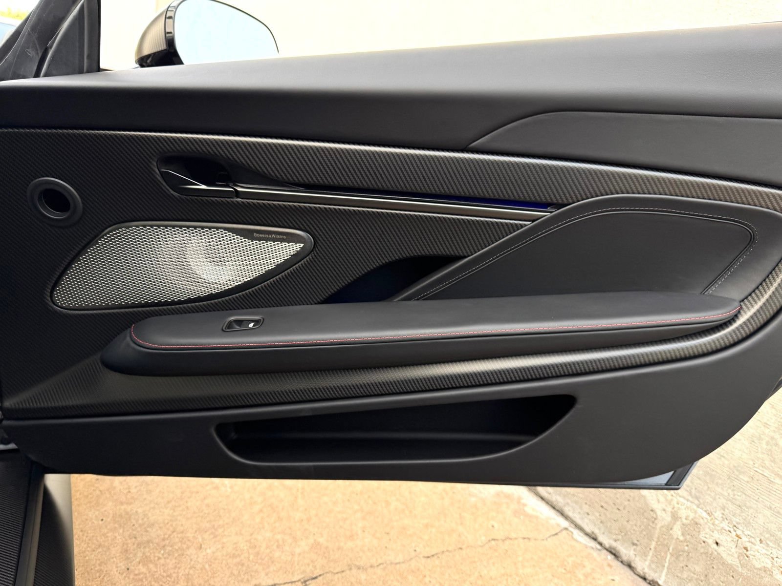 New 2025 Aston Martin Vanquish RWD image 20