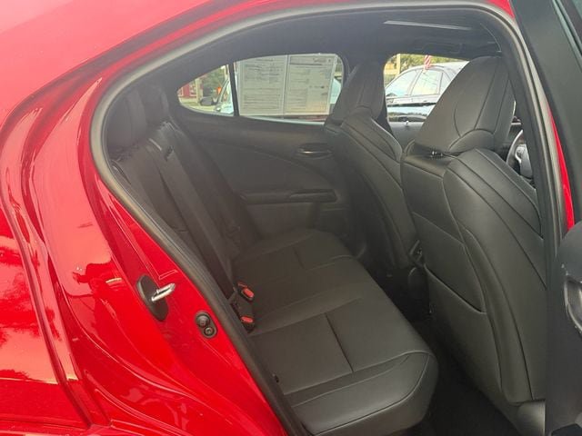 Used 2024 Lexus UX 250h F Sport FWD image 16