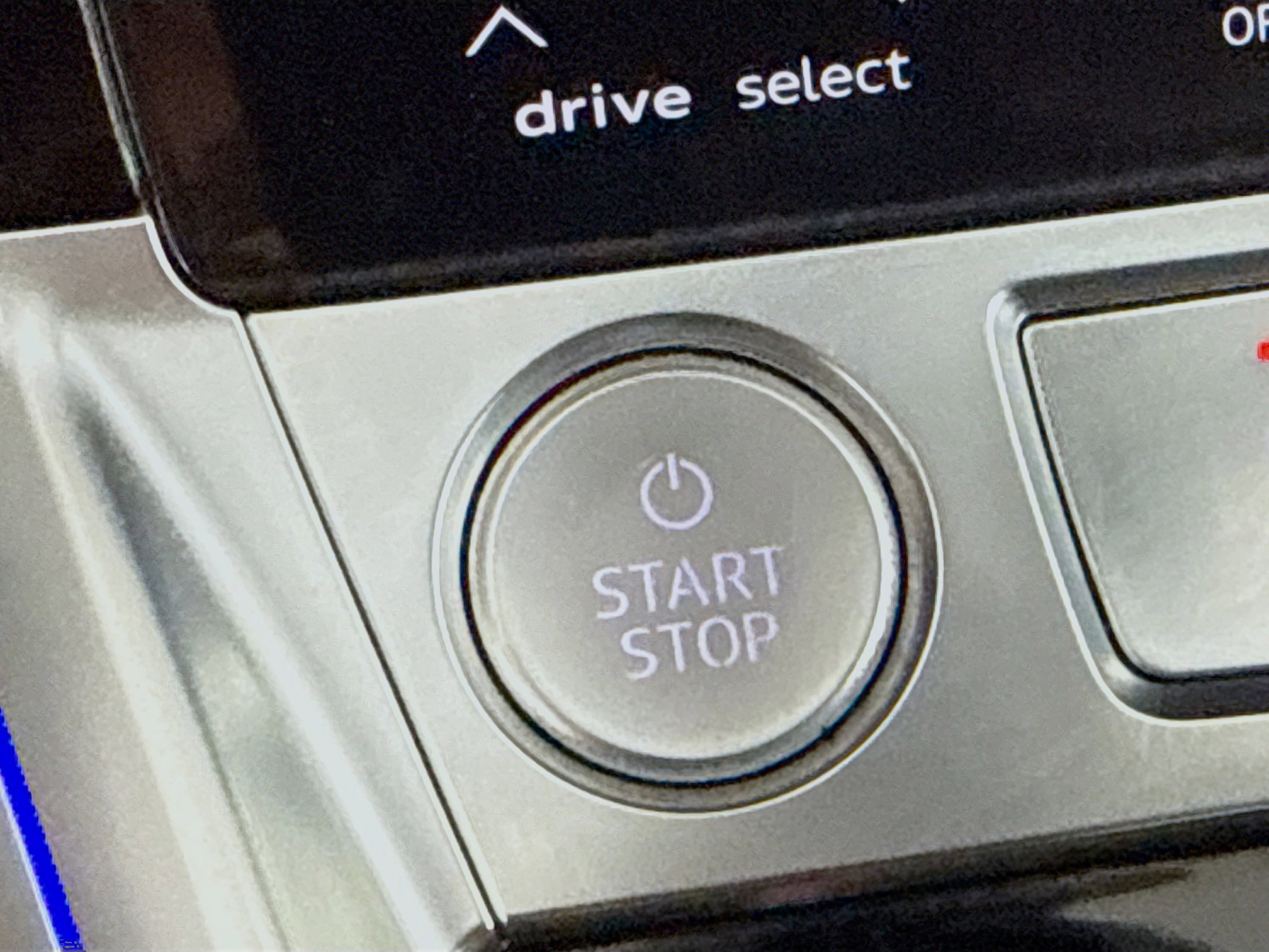 Used 2019 Audi e-tron Prestige w/ Prestige Package image 21