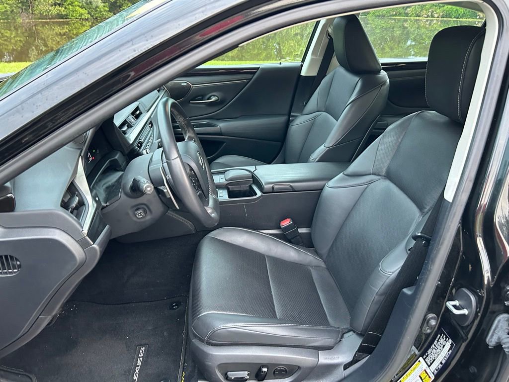 Used 2021 Lexus ES 300h w/ Premium Package FWD image 15