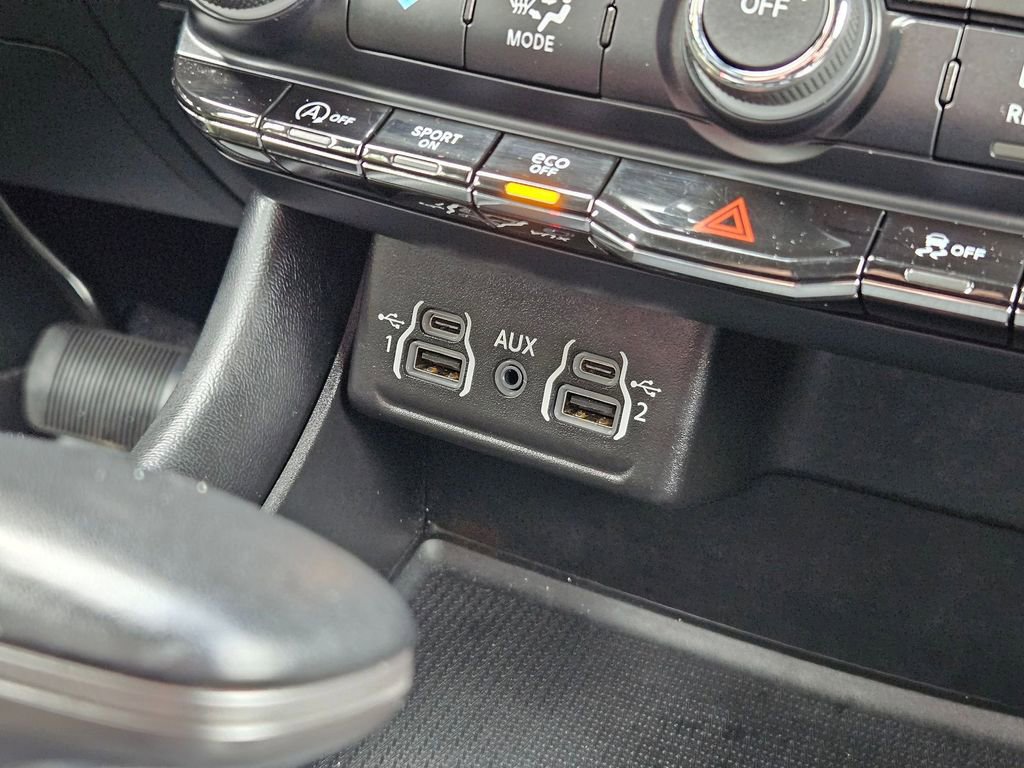 Certified 2023 Dodge Durango SXT Launch Edition image 28