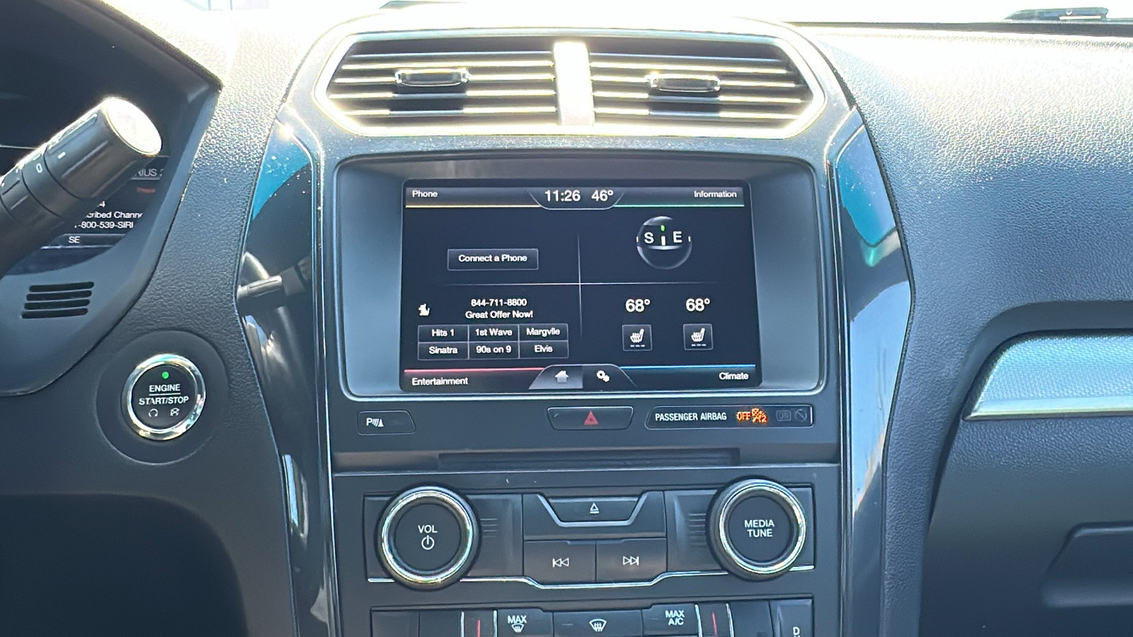 Used 2016 Ford Explorer XLT w/ Equipment Group 202A AWD/4WD image 19