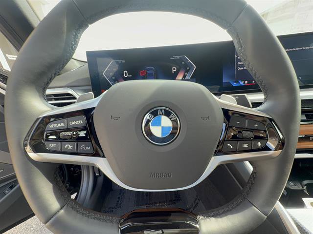 New 2025 BMW 330i xDrive Sedan w/ Convenience Package AWD/4WD image 37