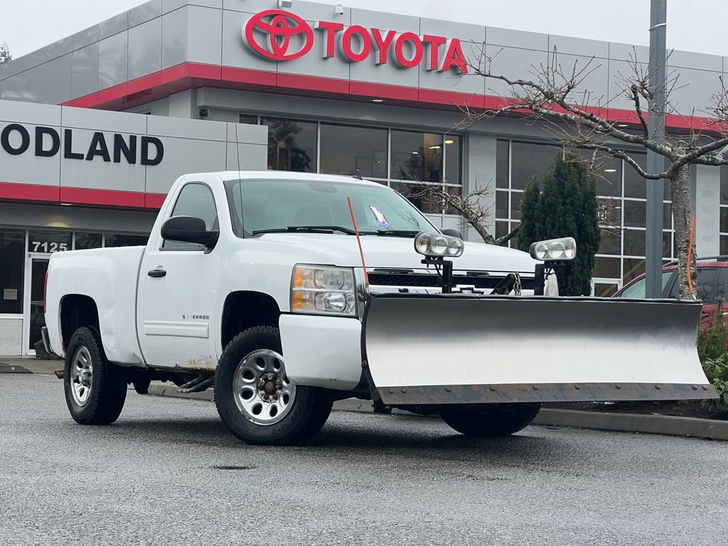 Used 2010 Chevrolet Silverado 1500 LT image 1