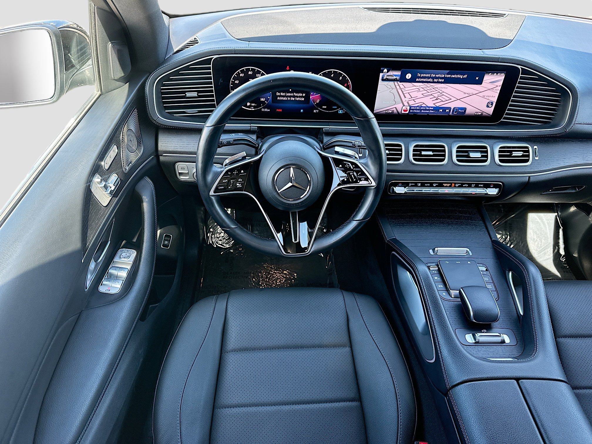 Used 2024 Mercedes-Benz GLS 450 4MATIC image 23