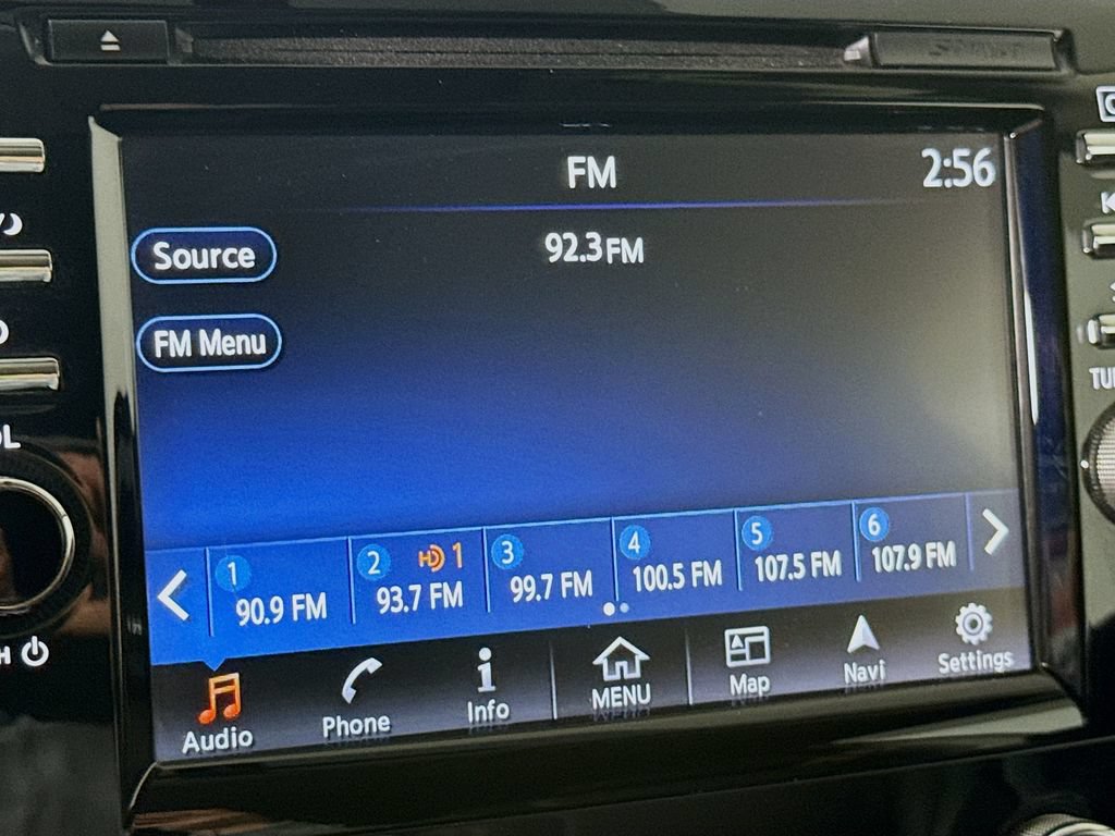 Used 2017 Nissan Murano SL AWD/4WD image 7