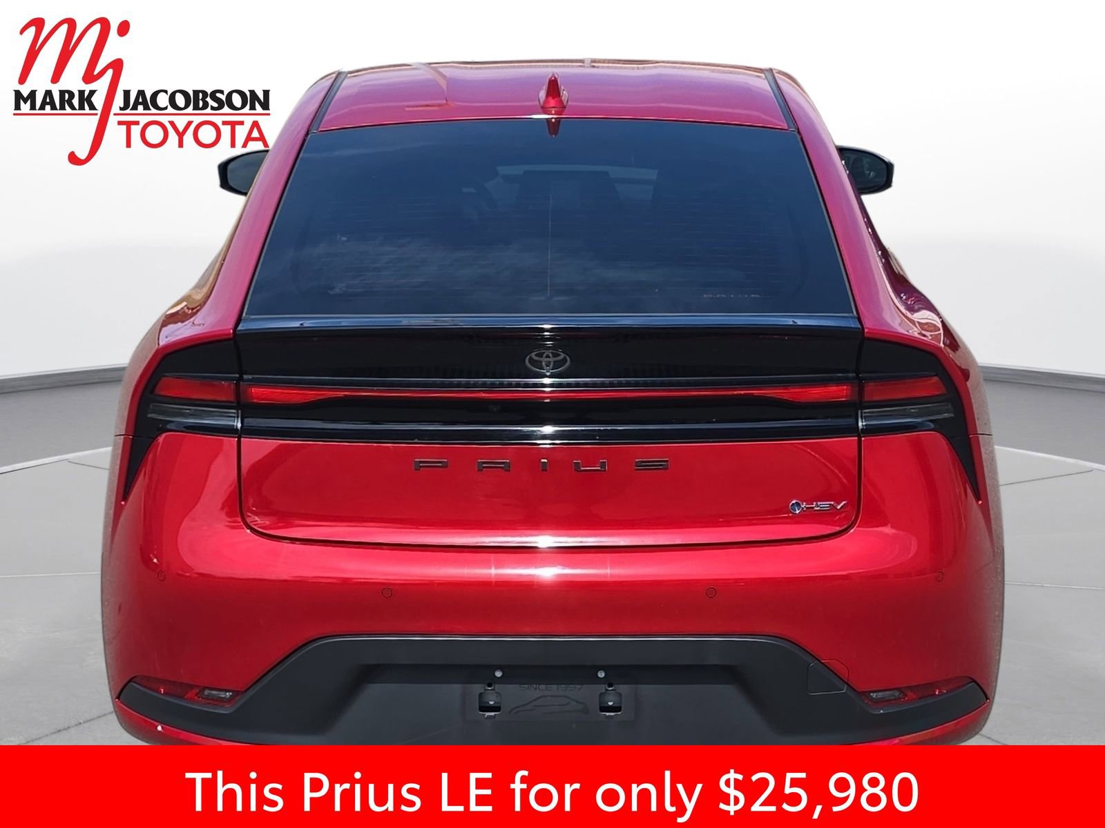 Used 2024 Toyota Prius LE FWD image 11