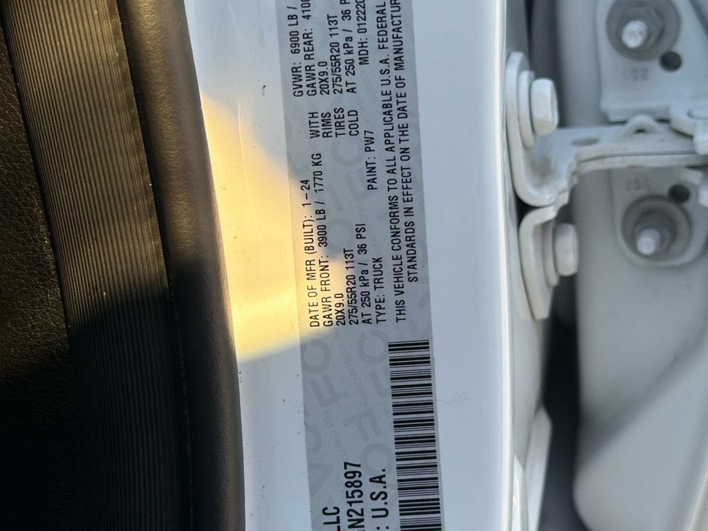 Used 2024 RAM 1500 Tradesman w/ Night Edition AWD/4WD image 33