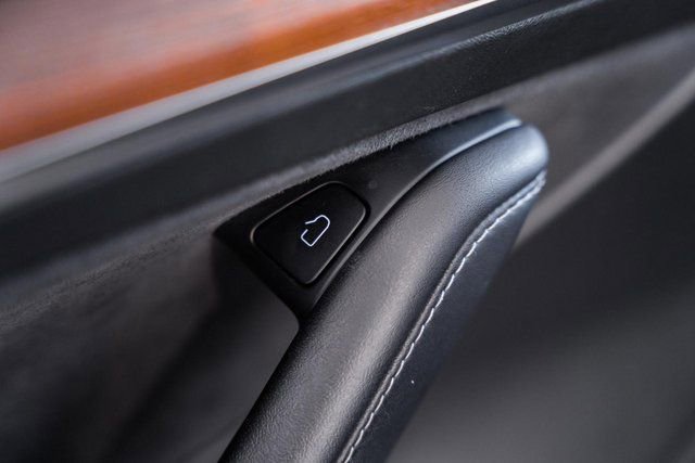 Used 2023 Tesla Model 3 Standard Range image 35
