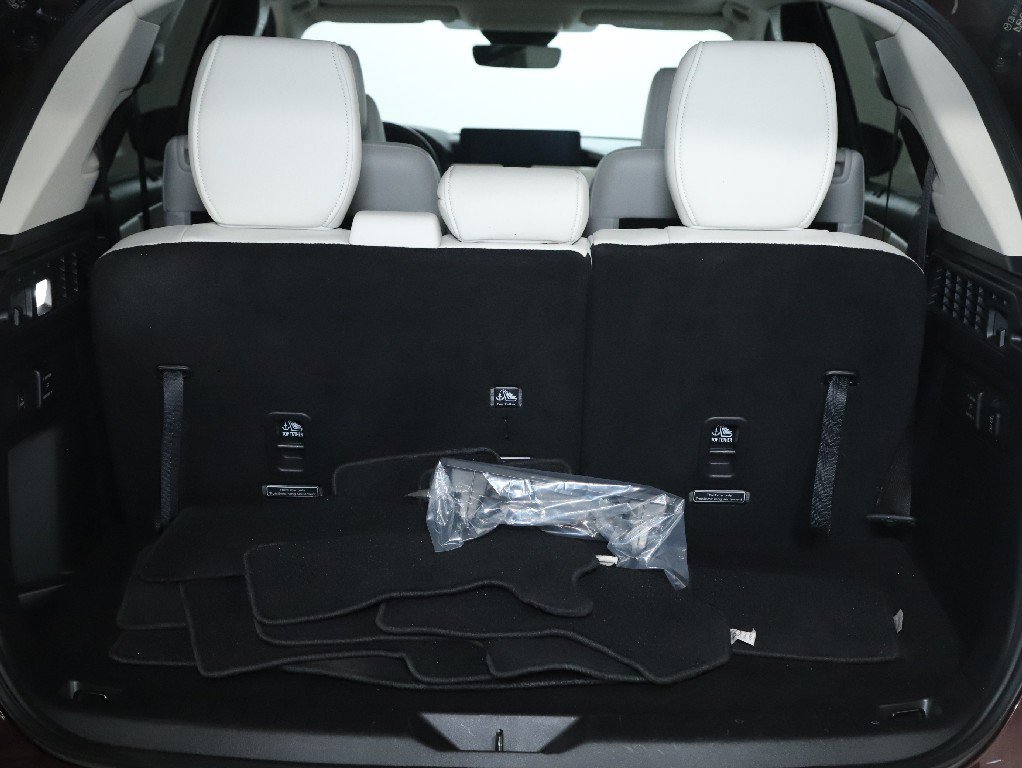 Certified 2024 MAZDA CX-90 Plug-In Hybrid w/ Premium Plus AWD/4WD image 34