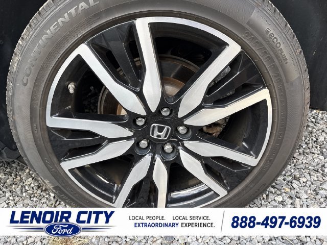 Used 2021 Honda Pilot Touring image 7