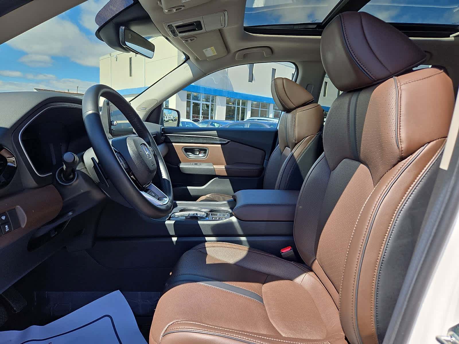 Used 2025 Honda Pilot Elite image 14