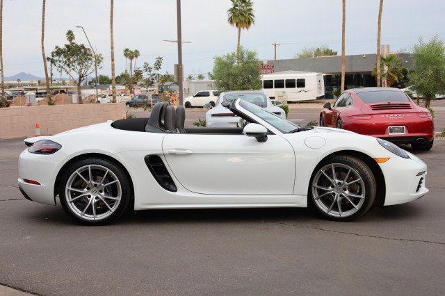 Used 2019 Porsche 718 Boxster image 13