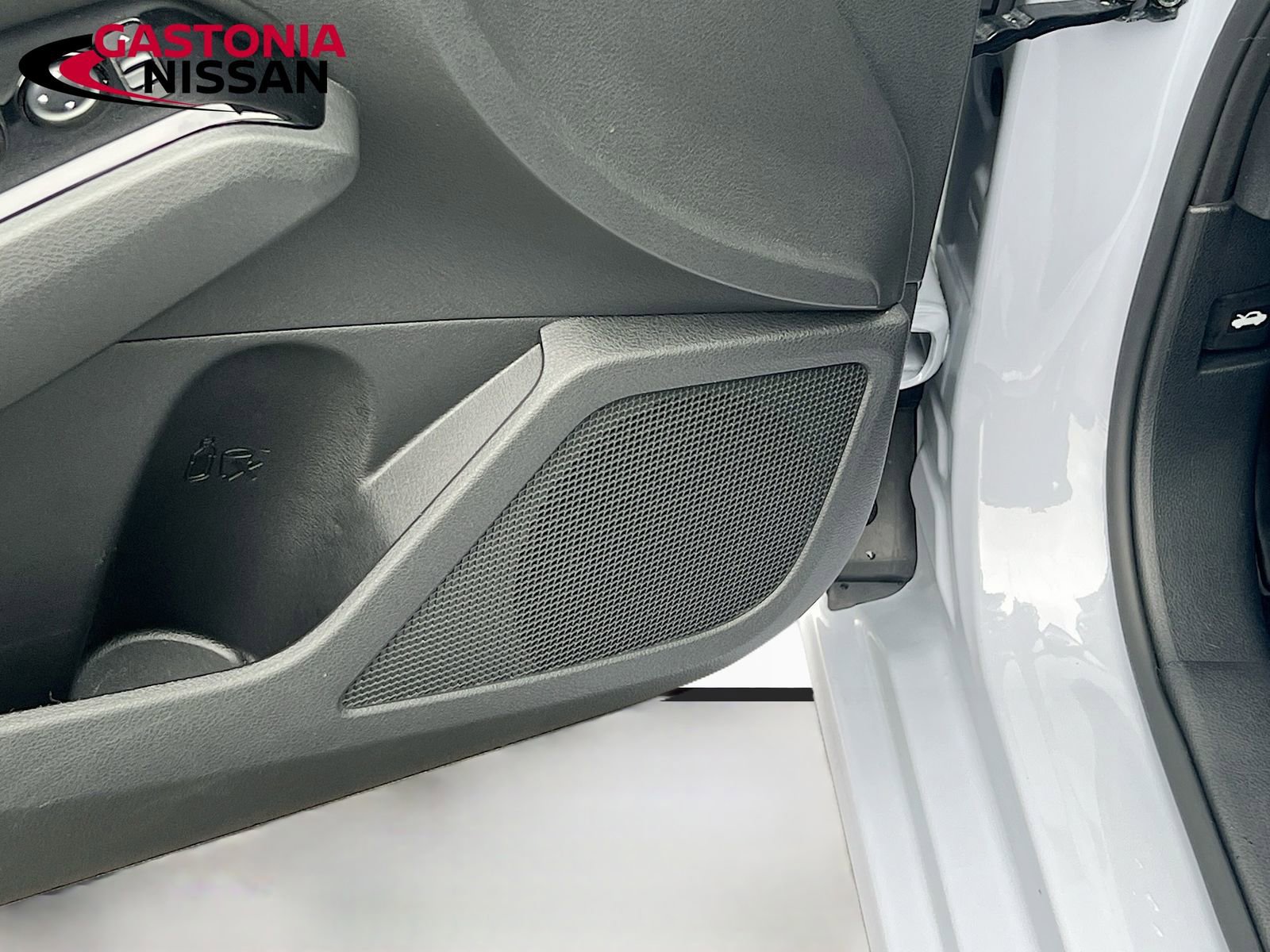 Used 2024 Nissan Altima 2.5 SR w/ SR Premium Package image 25