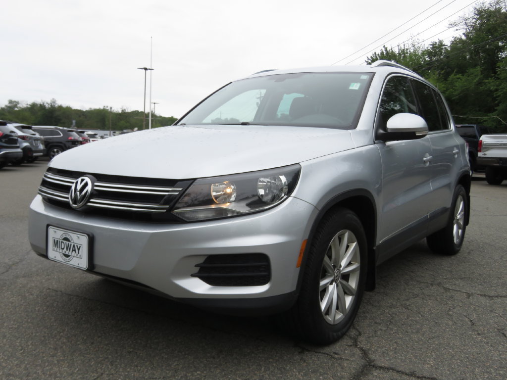 Used 2017 Volkswagen Tiguan Wolfsburg Edition AWD/4WD image 1