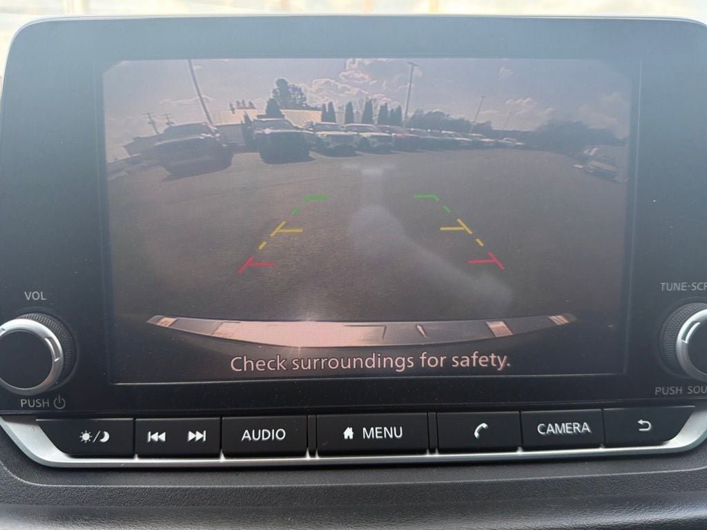 Used 2023 Nissan Rogue SV AWD/4WD image 27