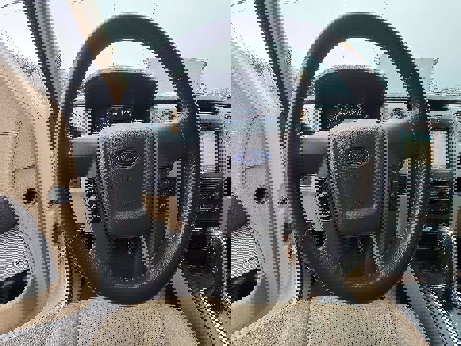 Used 2012 Ford F150 Lariat w/ Lariat Plus Pkg image 11