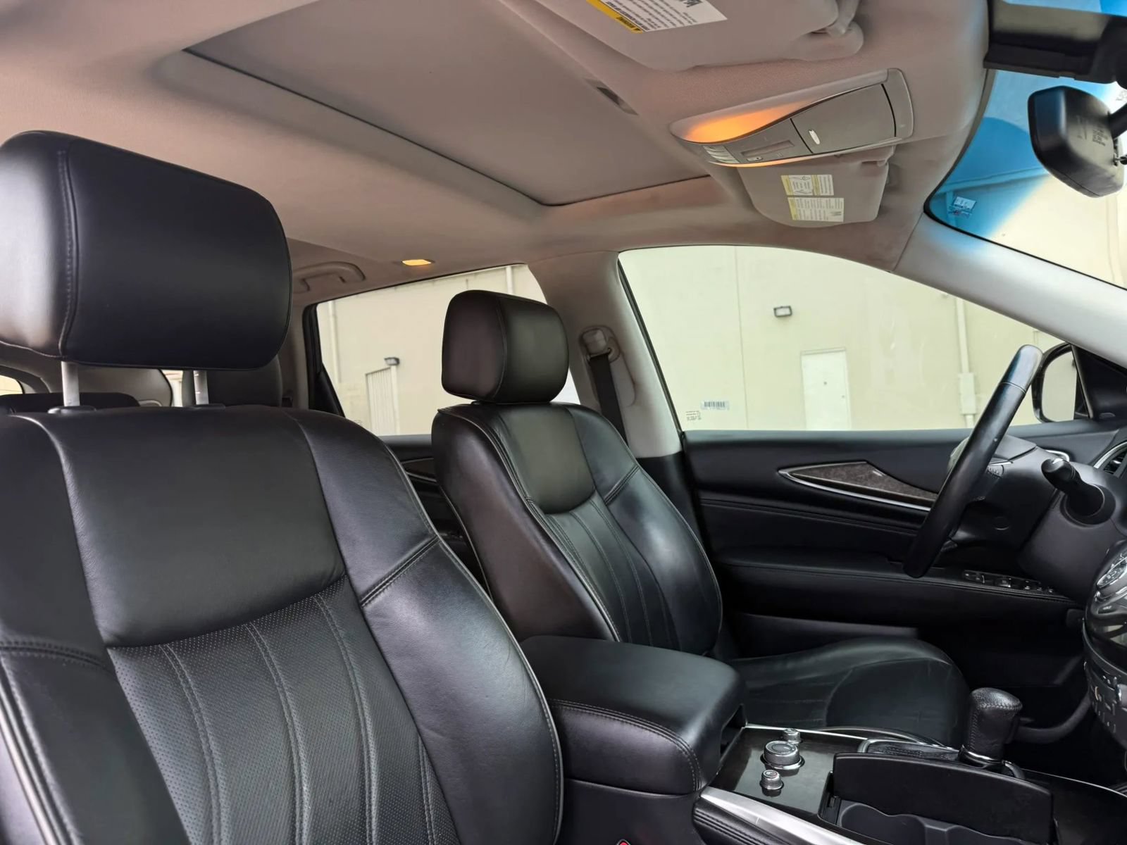 Used 2015 INFINITI QX60 FWD w/ Premium Plus Package image 16