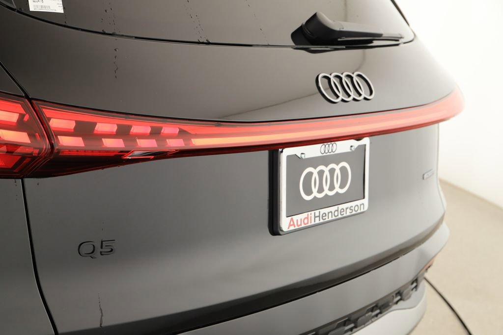 New 2025 Audi Q5 Premium image 27