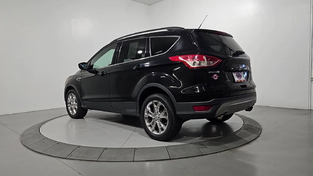 Used 2016 Ford Escape SE w/ Equipment Group 201A AWD/4WD image 3