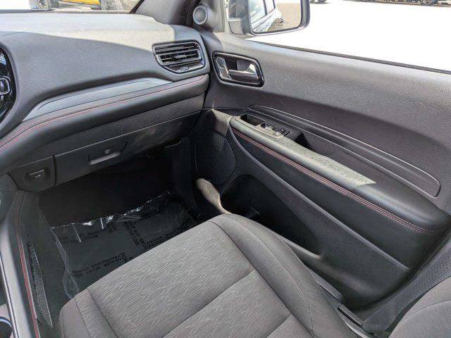 Certified 2025 Dodge Durango GT RWD image 17