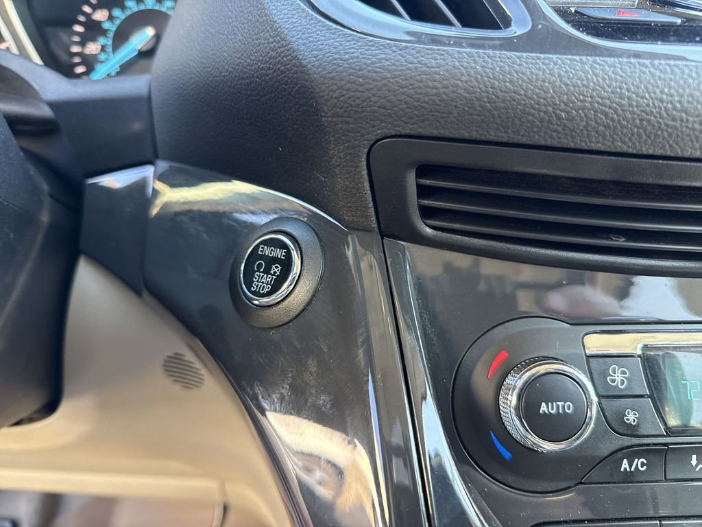 Used 2015 Ford Escape Titanium AWD/4WD image 29
