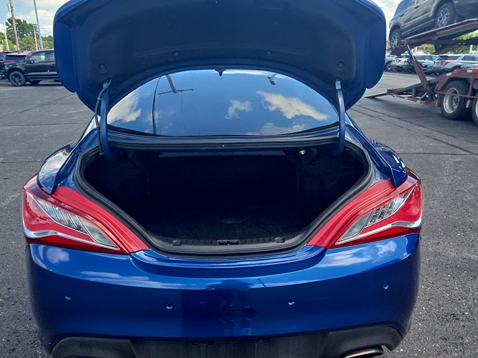 Used 2015 Hyundai Genesis 3.8 RWD image 23