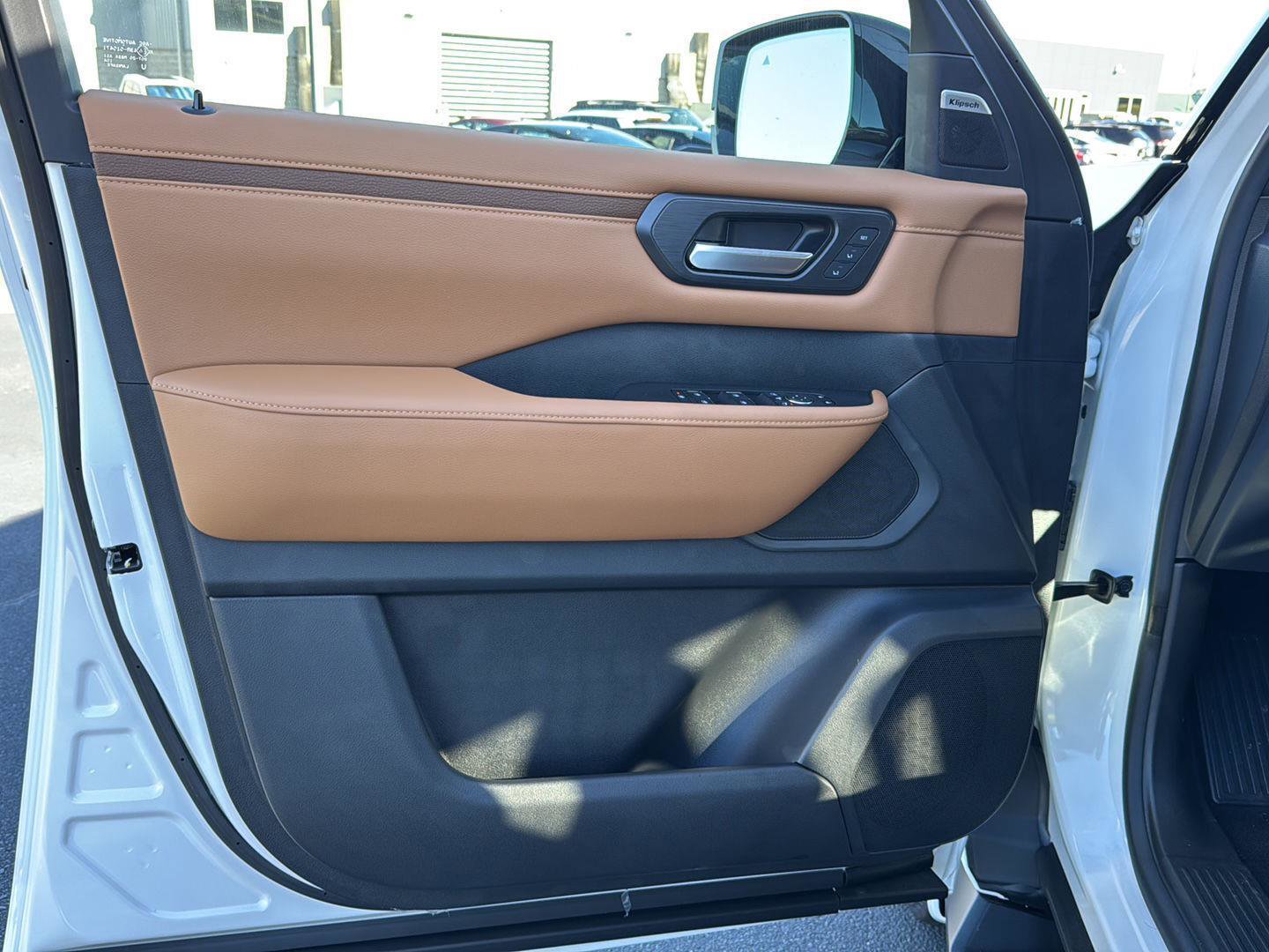 New 2026 Nissan Armada SL image 14