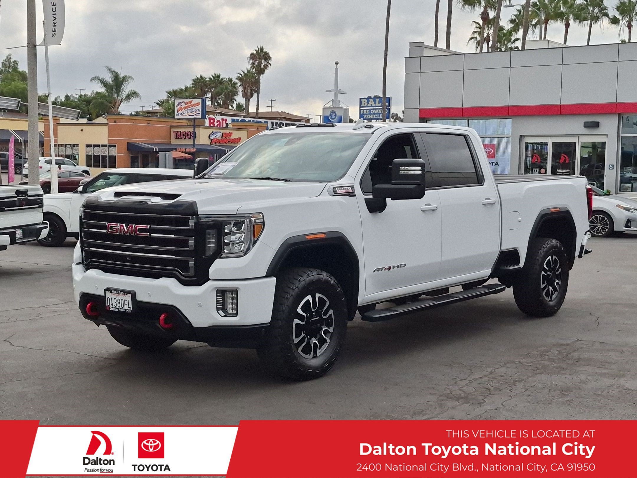 Used 2020 GMC Sierra 2500 AT4 w/ Technology Package AWD/4WD image 1