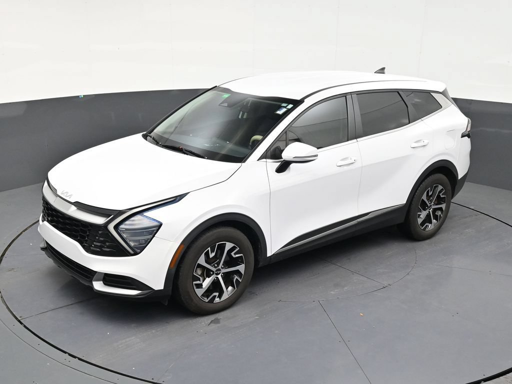 Used 2024 Kia Sportage EX FWD image 11