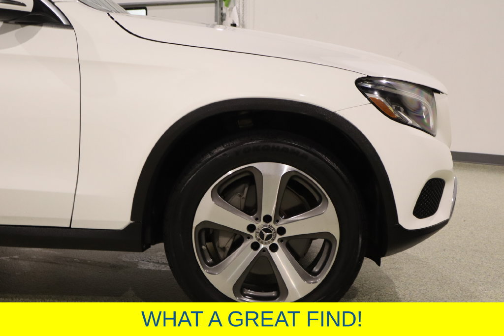 Used 2019 Mercedes-Benz GLC 300 4MATIC image 12