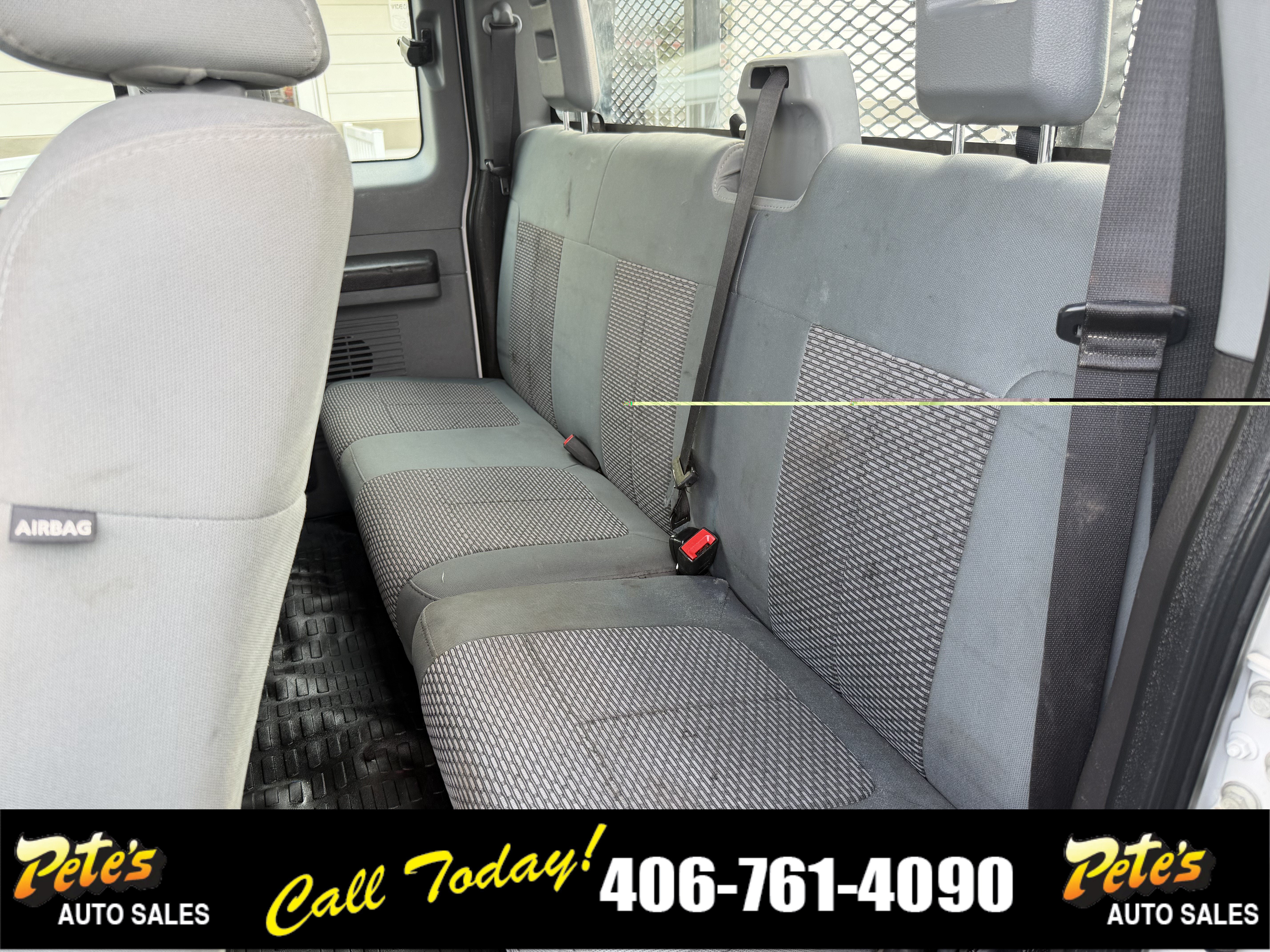Used 2011 Ford F550 4x4 SuperCab Super Duty w/ Payload Upgrade Pkg image 31
