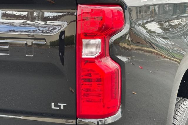 Used 2025 Chevrolet Silverado 1500 LT image 47