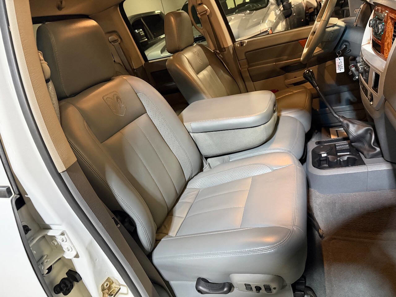 Used 2007 Dodge Ram 3500 Truck Laramie image 13