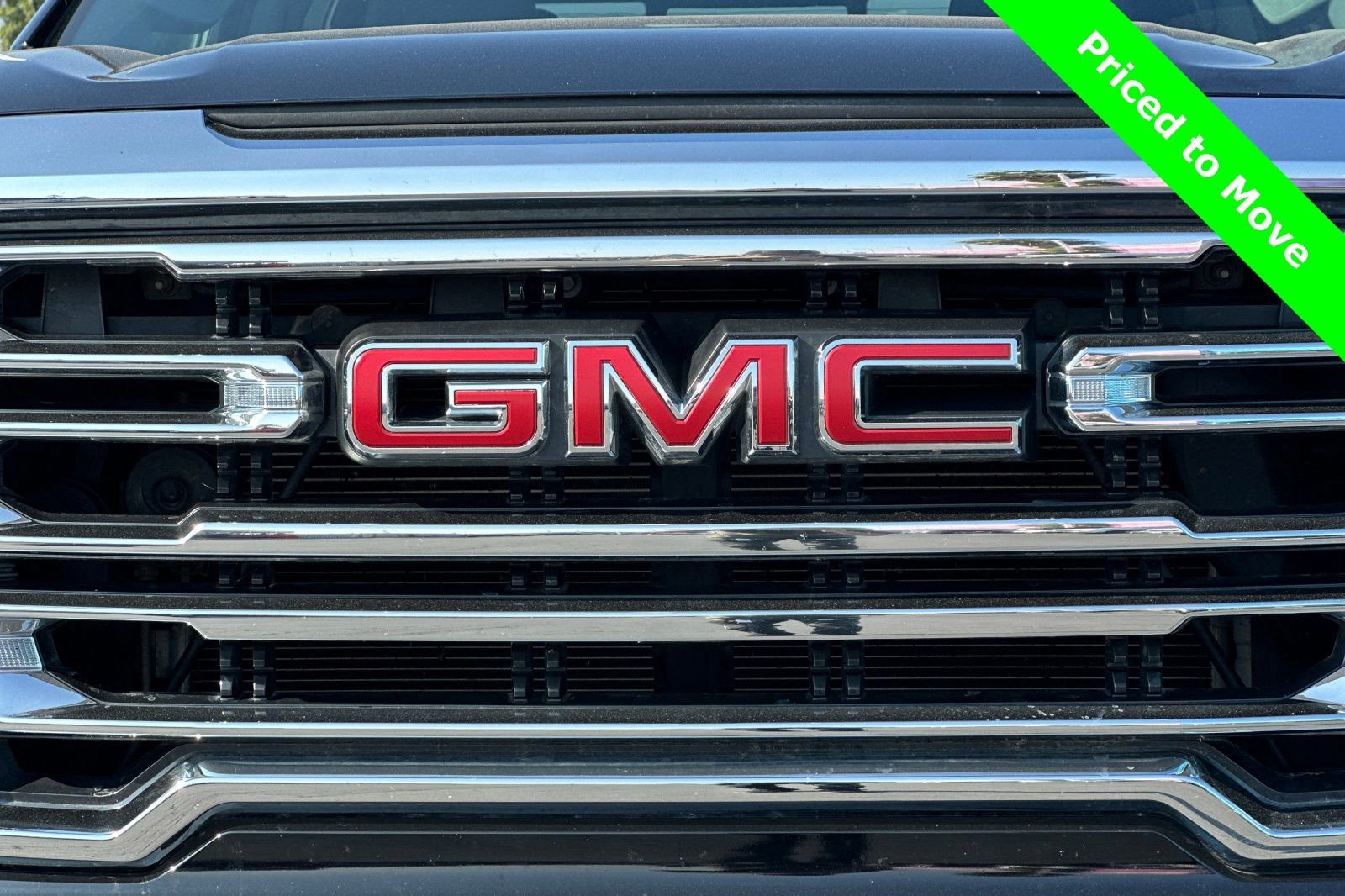 Used 2021 GMC Sierra 1500 SLT w/ SLT Premium Package image 38