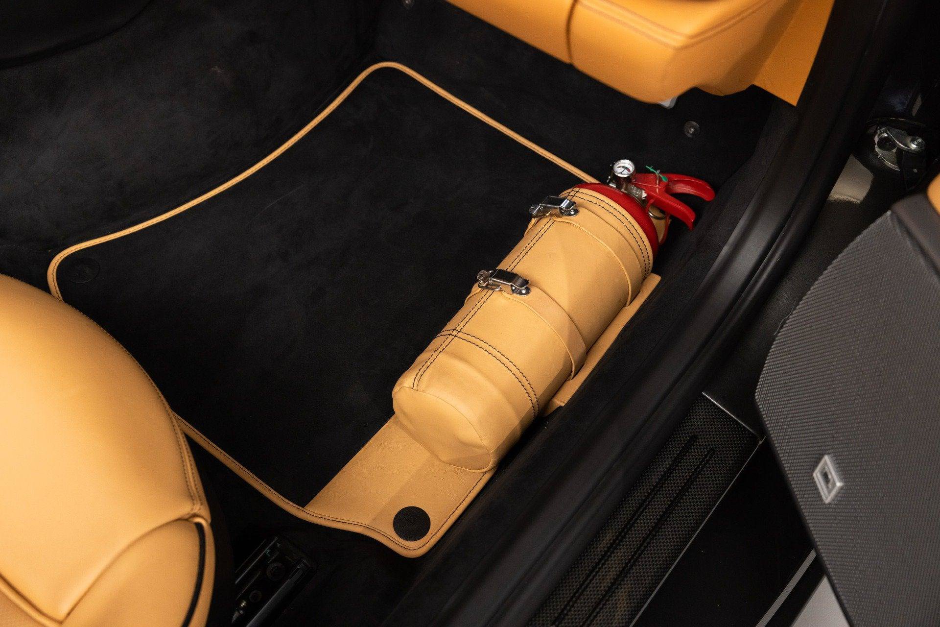 Used 2019 Ferrari Portofino RWD image 75