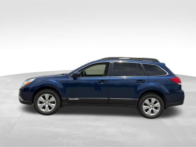 Used 2010 Subaru Outback 2.5i Limited AWD/4WD image 11