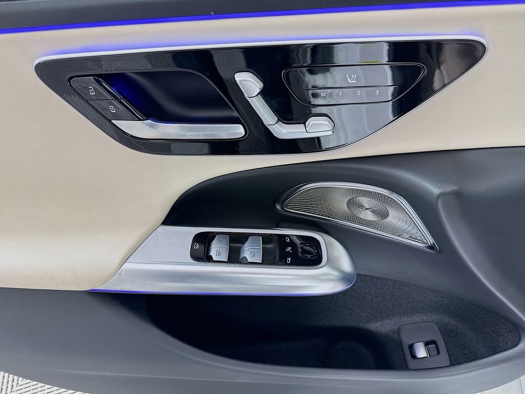 Used 2024 Mercedes-Benz E 350 4MATIC Sedan w/ Winter Package image 18