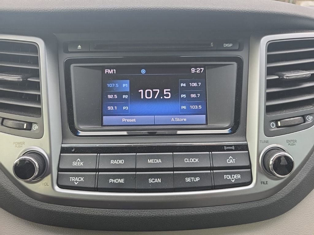 Used 2016 Hyundai Tucson SE image 25