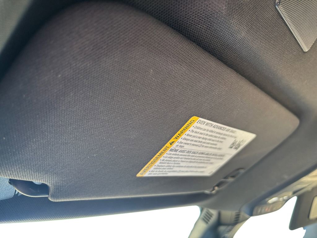 Used 2024 Chevrolet Traverse LT w/ Trailering Package image 26