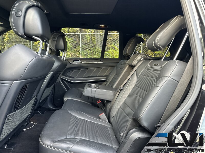 Used 2018 Mercedes-Benz GLS 63 AMG 4MATIC image 32