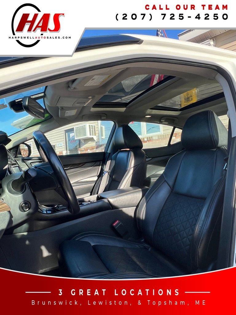 Used 2017 Nissan Maxima Platinum FWD image 10