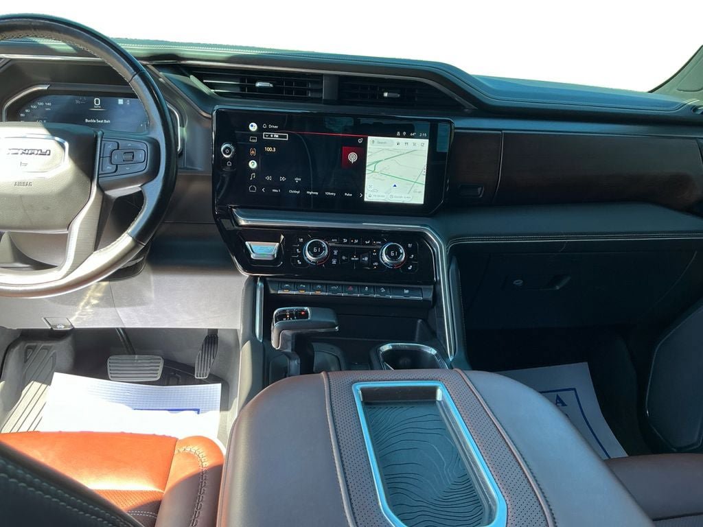 Used 2022 GMC Sierra 1500 Denali Ultimate AWD/4WD image 11